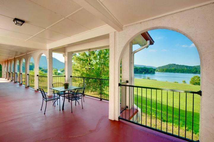 Williams Island Room At Tennessee Riverplace Chattanooga Exteriör bild